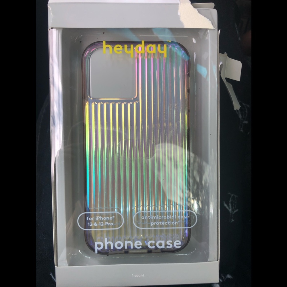 iPhone 12 / 12pro case. Iridescent/ unicorn color